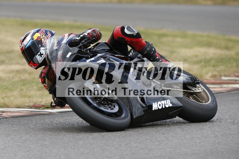 /32 07.07.2025 Plüss Moto Sport ADR/Freies Fahren/88